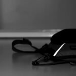 Carbonado Turtle Leg Pouch 5L Hardshell Drop Leg Bag, Crossbody Compatible Rider Storage for Biking, Travel and Outdoor Use - Image 4